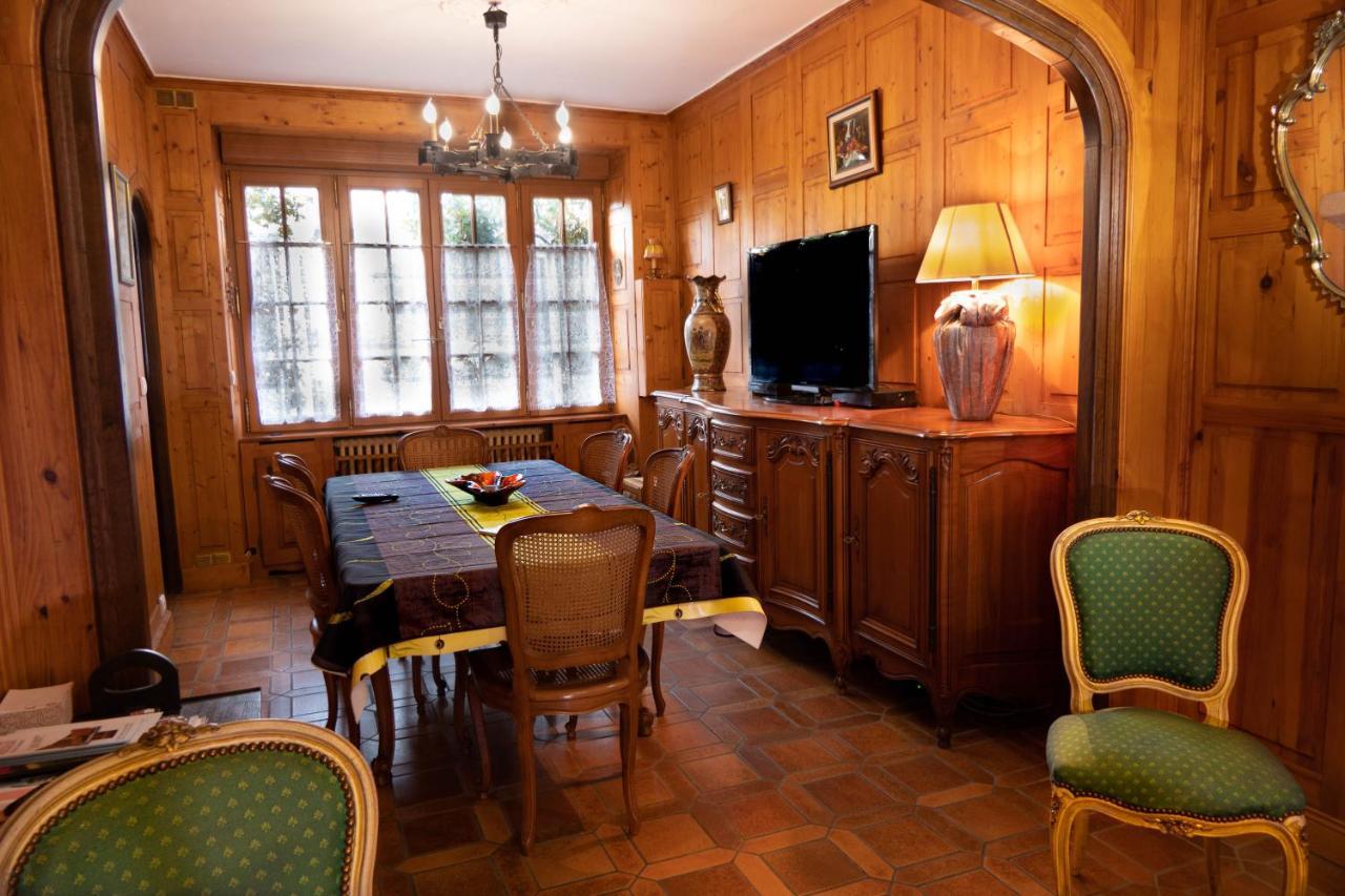 Maison Avec Patio Dans Le Centre Historique Villa แตร์ราส์ซง ภายนอก รูปภาพ