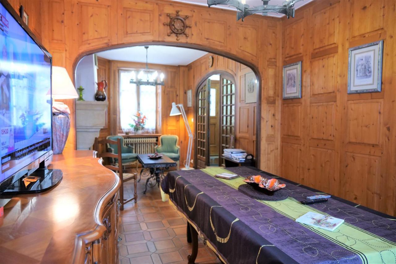 Maison Avec Patio Dans Le Centre Historique Villa แตร์ราส์ซง ภายนอก รูปภาพ