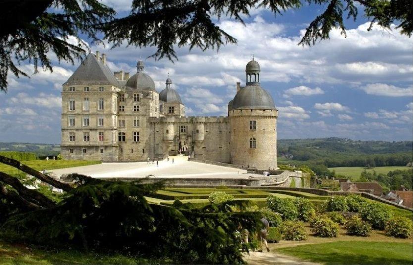 Maison Avec Patio Dans Le Centre Historique Villa แตร์ราส์ซง ภายนอก รูปภาพ