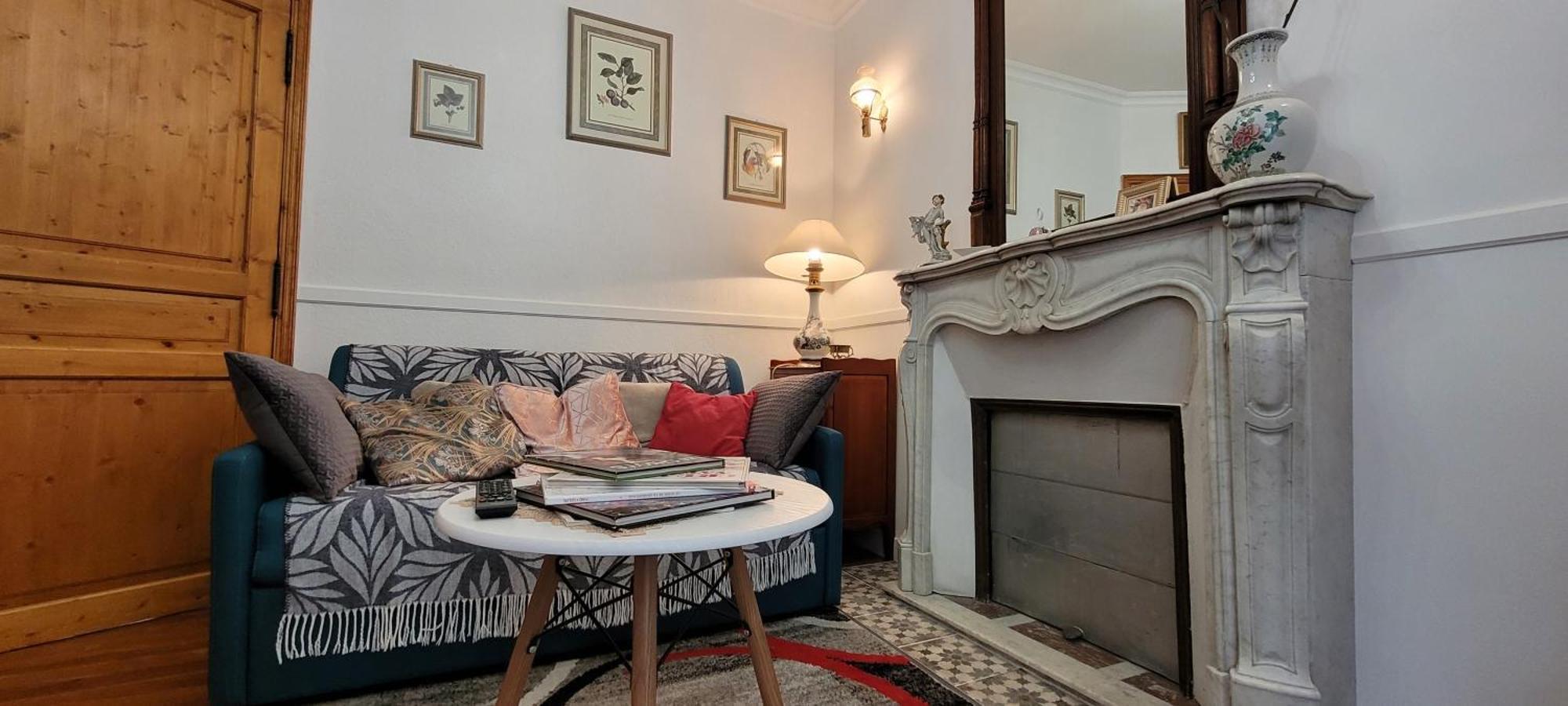 Maison Avec Patio Dans Le Centre Historique Villa แตร์ราส์ซง ภายนอก รูปภาพ