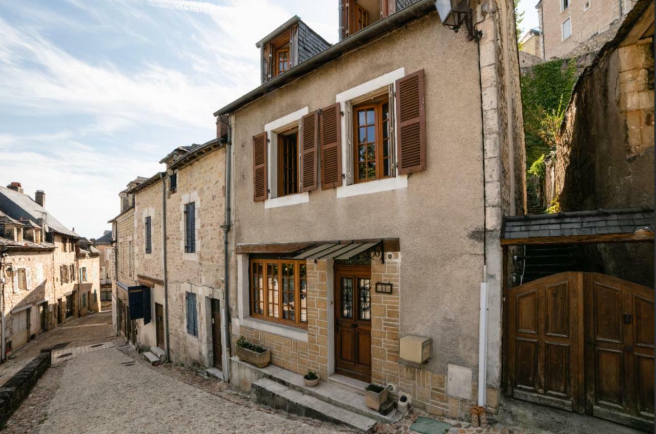 Maison Avec Patio Dans Le Centre Historique Villa แตร์ราส์ซง ภายนอก รูปภาพ